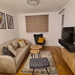 Lumi L5 A19 Apartman Jahorina